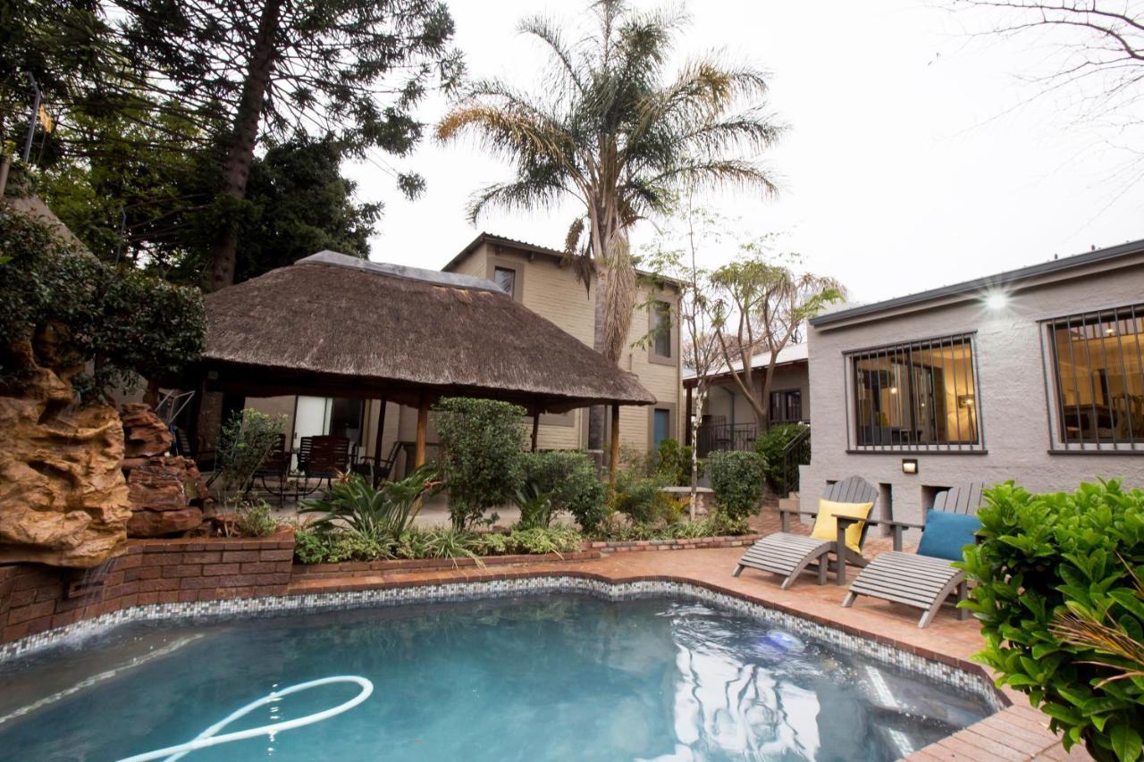 Melville Gap Guesthouse Йоханесбург Екстериор снимка